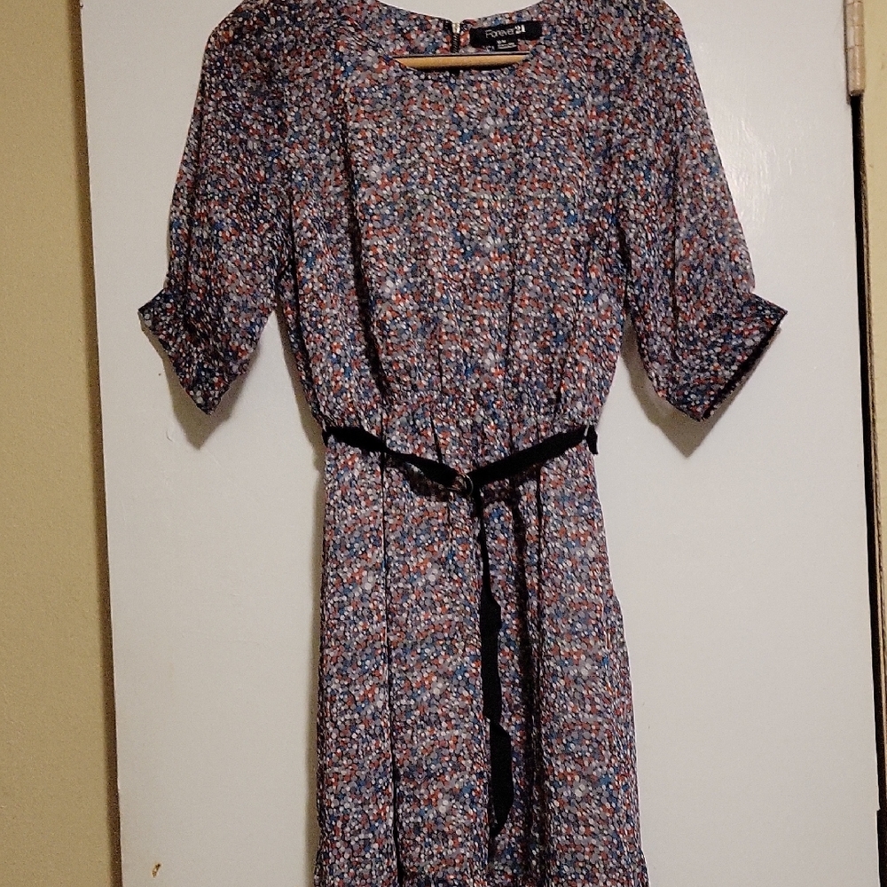 Forever 21 Womans Polka Dot Dress 3/4 Sleeves With Belt M